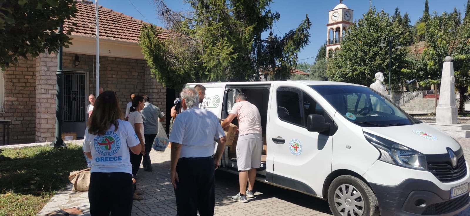 Third humanitarian mission to flood victims in Thessaly from “Heart Doctors”.