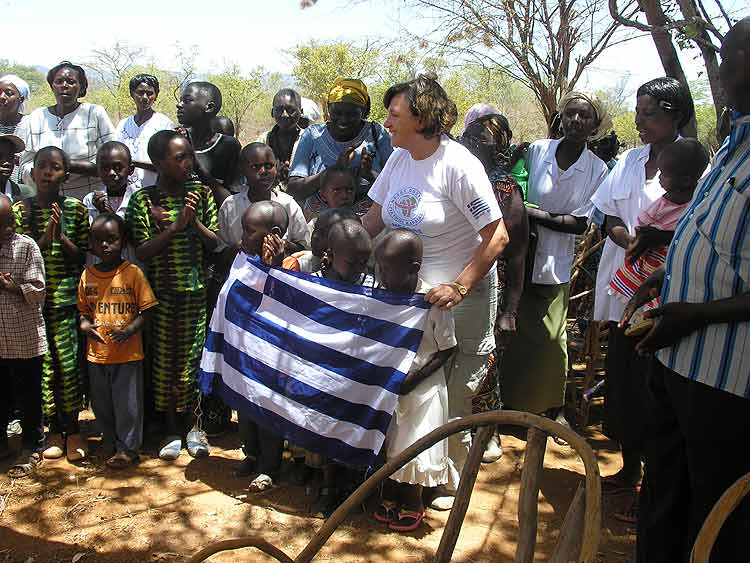 8 MISSION KENYA SURGERY FOOD VISIT IN THE GRANDMOTHER OF BARAK O